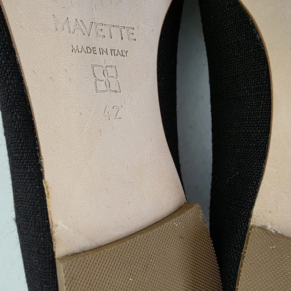 Mavette nwob pointed